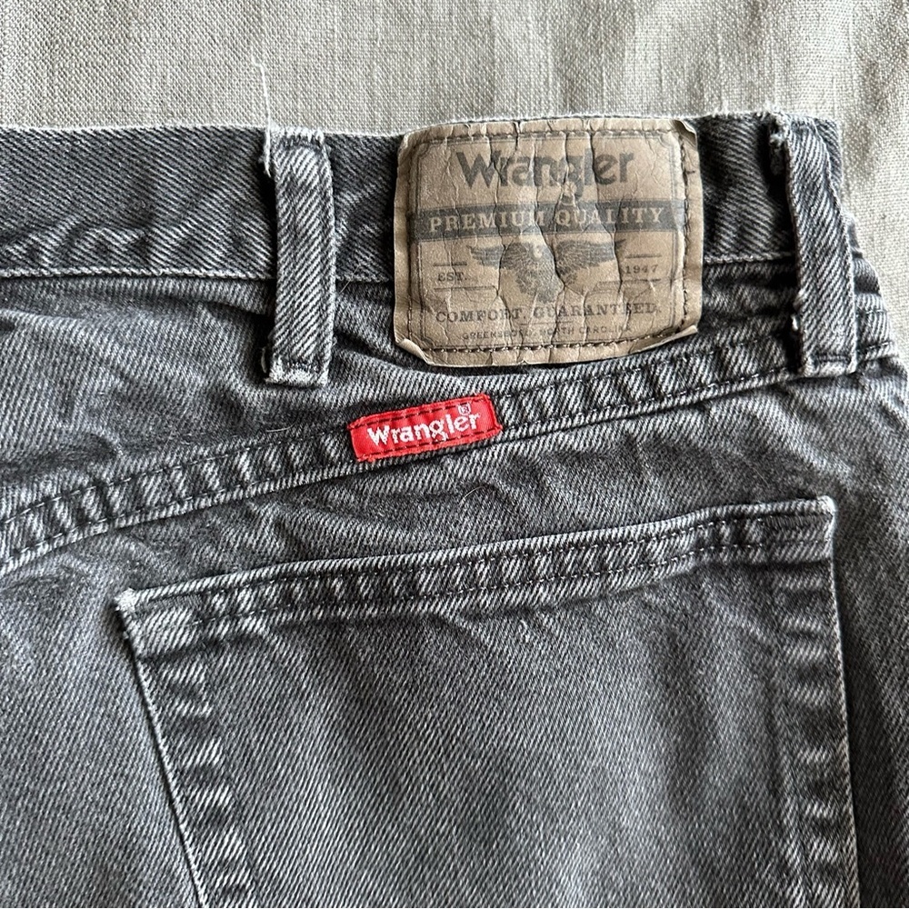 Wrangler | Men’s Jeans - Picture 4 of 4